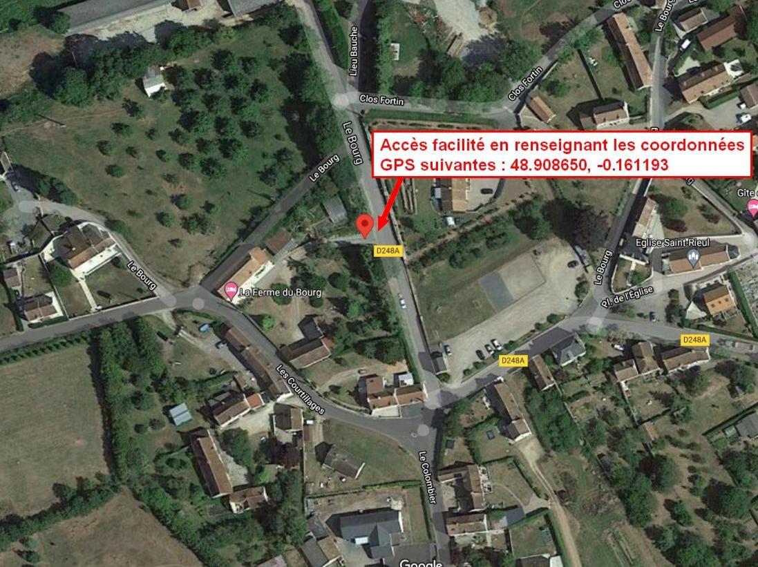 La Ferme Du Bourg Bed & Breakfast Eraines Bagian luar foto